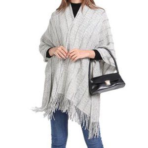NWT Kollie More | Gray Tassel-Trim Cable-Knit Shawl